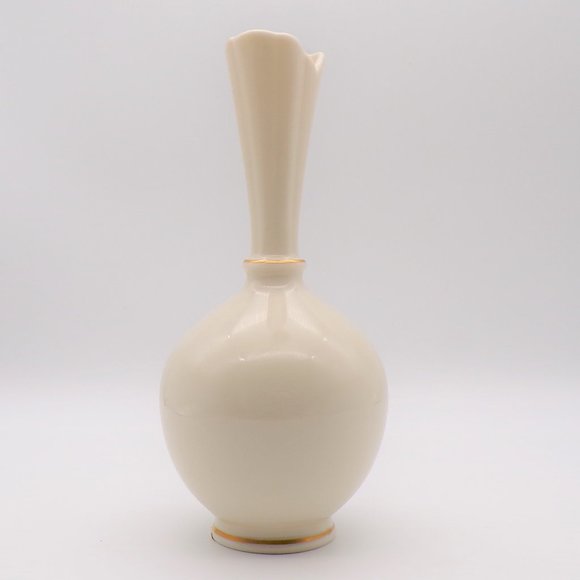 Vintage Lenox Rose Cream and Gold Vase - Picture 7 of 12